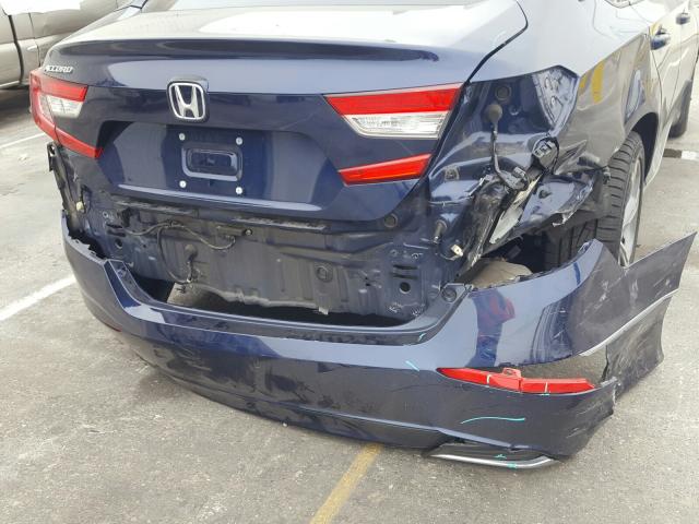 Photo 8 VIN: 1HGCV1F44JA025818 - HONDA ACCORD EX 