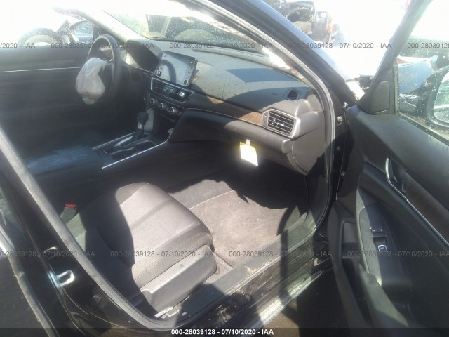 Photo 4 VIN: 1HGCV1F44KA072946 - HONDA ACCORD SEDAN 