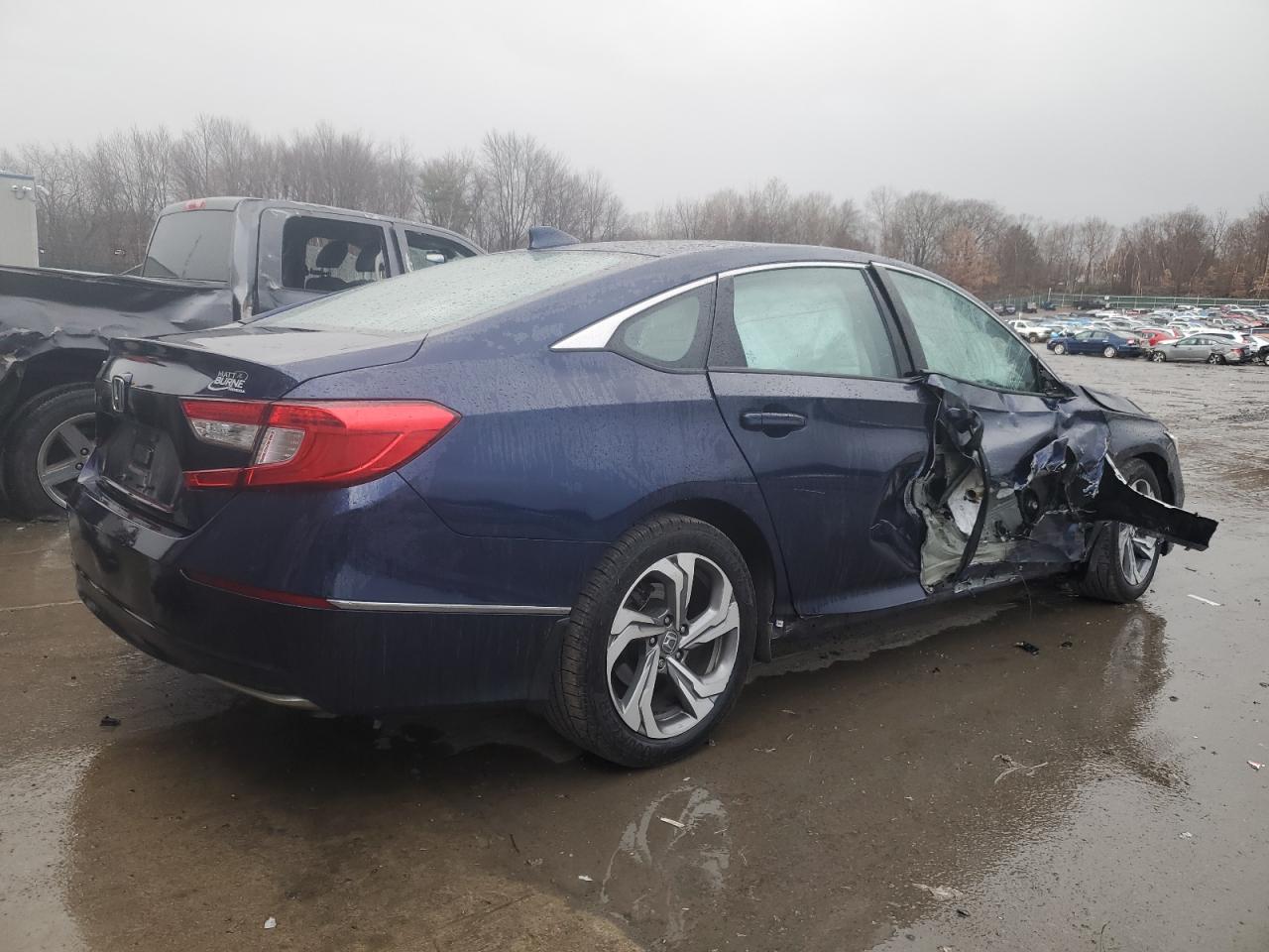 Photo 2 VIN: 1HGCV1F44LA114209 - HONDA ACCORD 