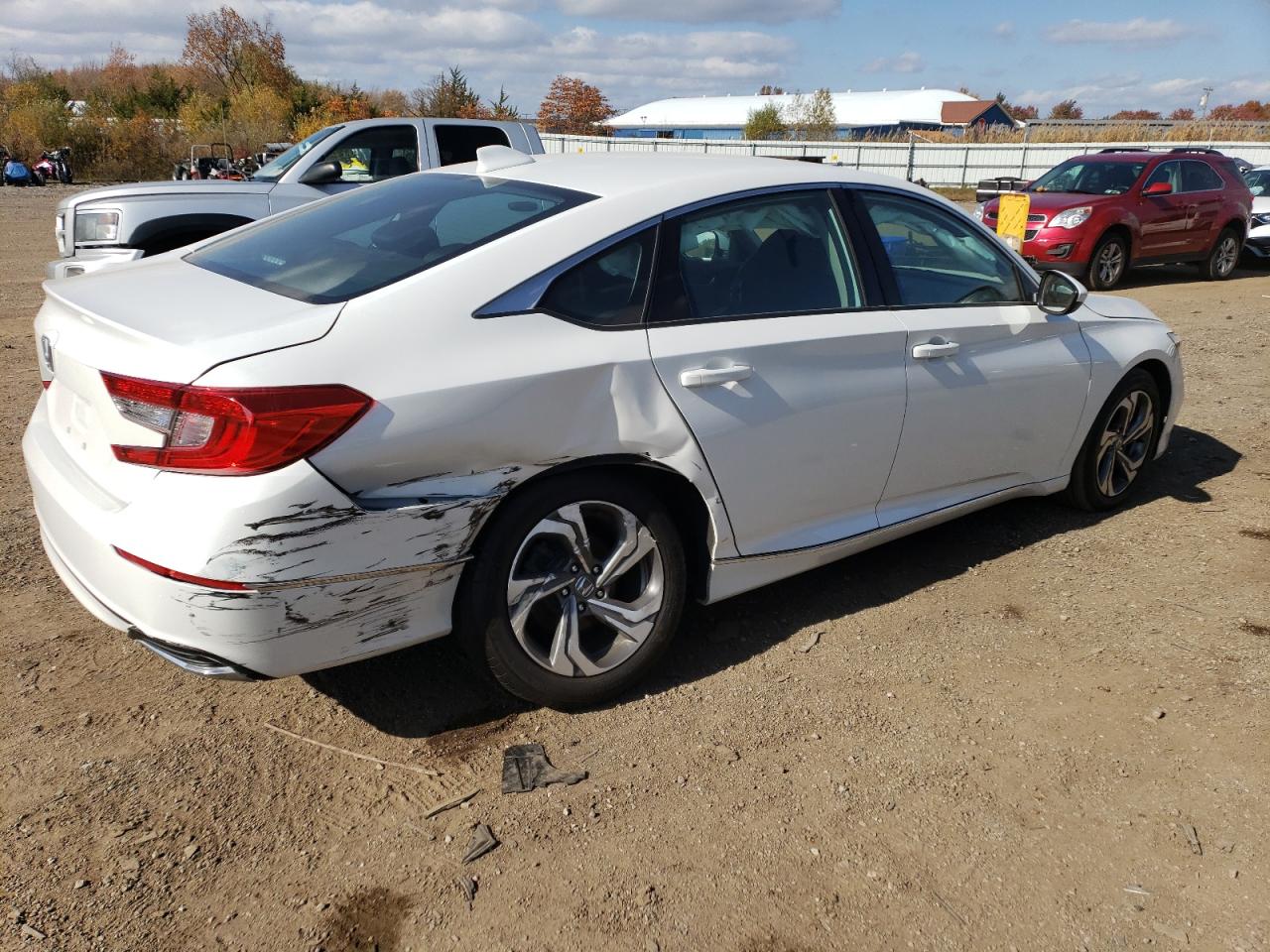 Photo 2 VIN: 1HGCV1F44LA155374 - HONDA ACCORD 