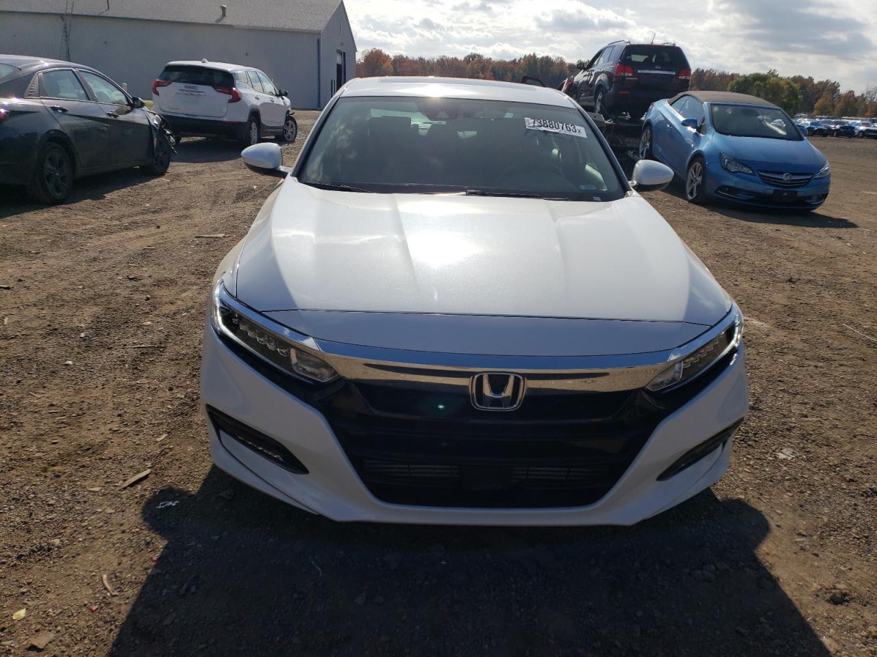 Photo 4 VIN: 1HGCV1F44LA155374 - HONDA ACCORD 