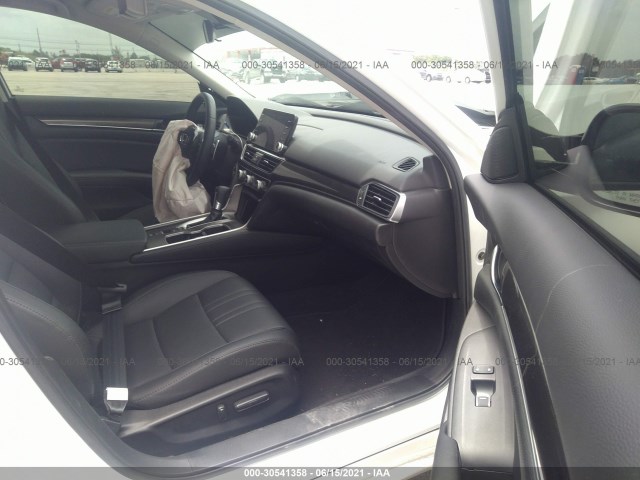 Photo 4 VIN: 1HGCV1F44MA055566 - HONDA ACCORD 