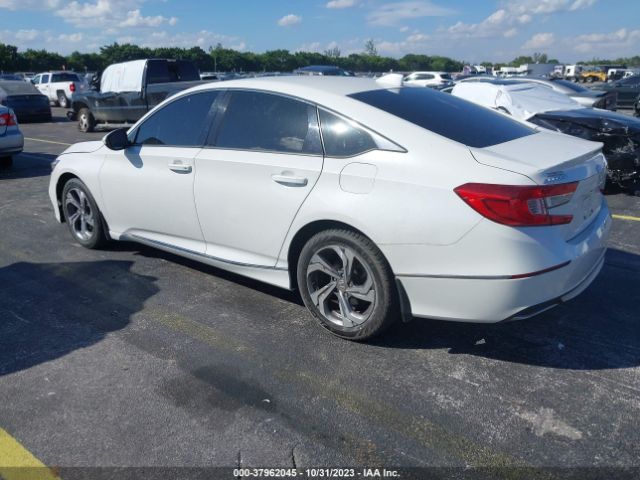 Photo 2 VIN: 1HGCV1F45JA028372 - HONDA ACCORD 