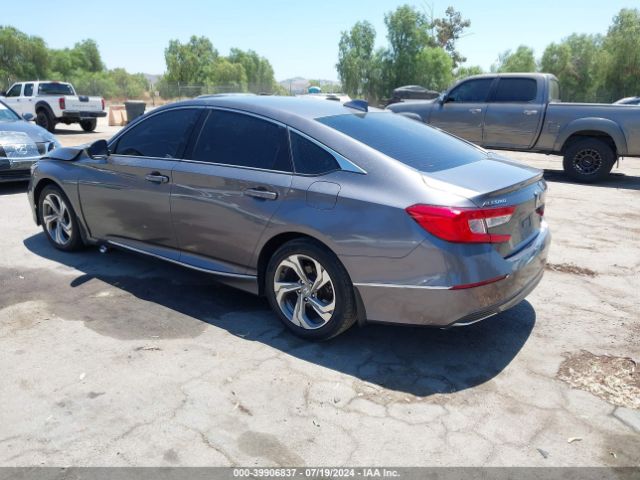 Photo 2 VIN: 1HGCV1F45JA057421 - HONDA ACCORD 