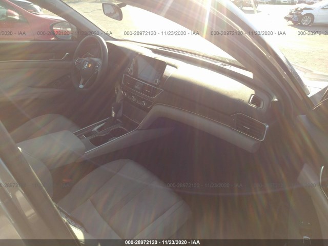 Photo 4 VIN: 1HGCV1F45KA041706 - HONDA ACCORD SEDAN 