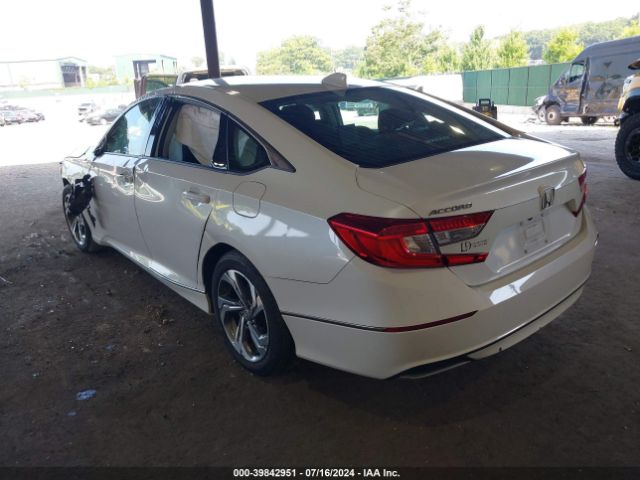 Photo 2 VIN: 1HGCV1F45LA059950 - HONDA ACCORD 