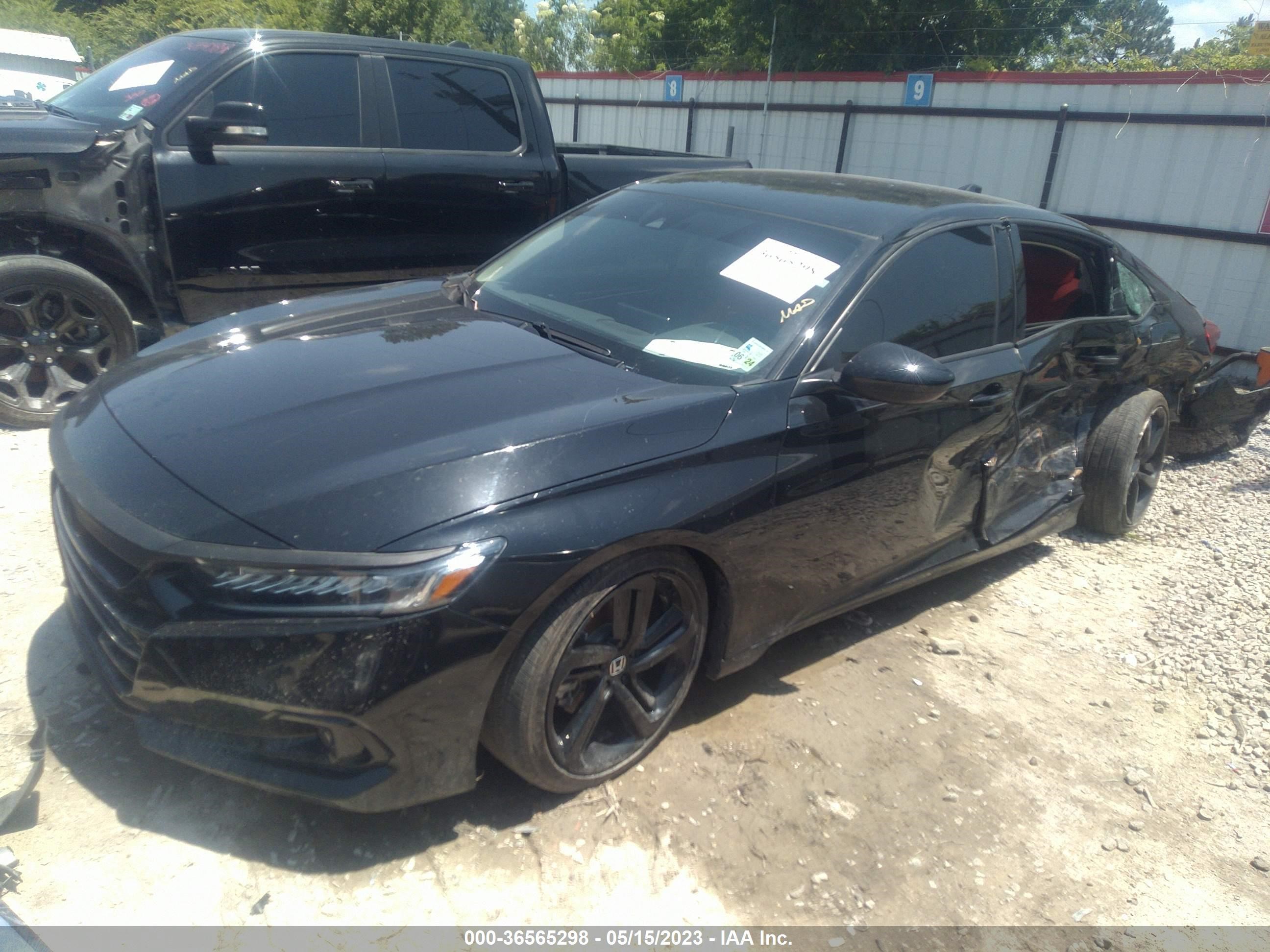 Photo 1 VIN: 1HGCV1F45NA054475 - HONDA ACCORD 