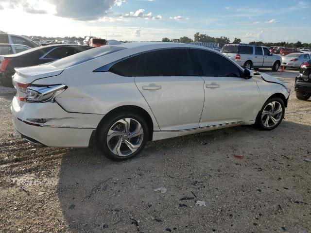 Photo 2 VIN: 1HGCV1F46LA109514 - HONDA ACCORD EX 