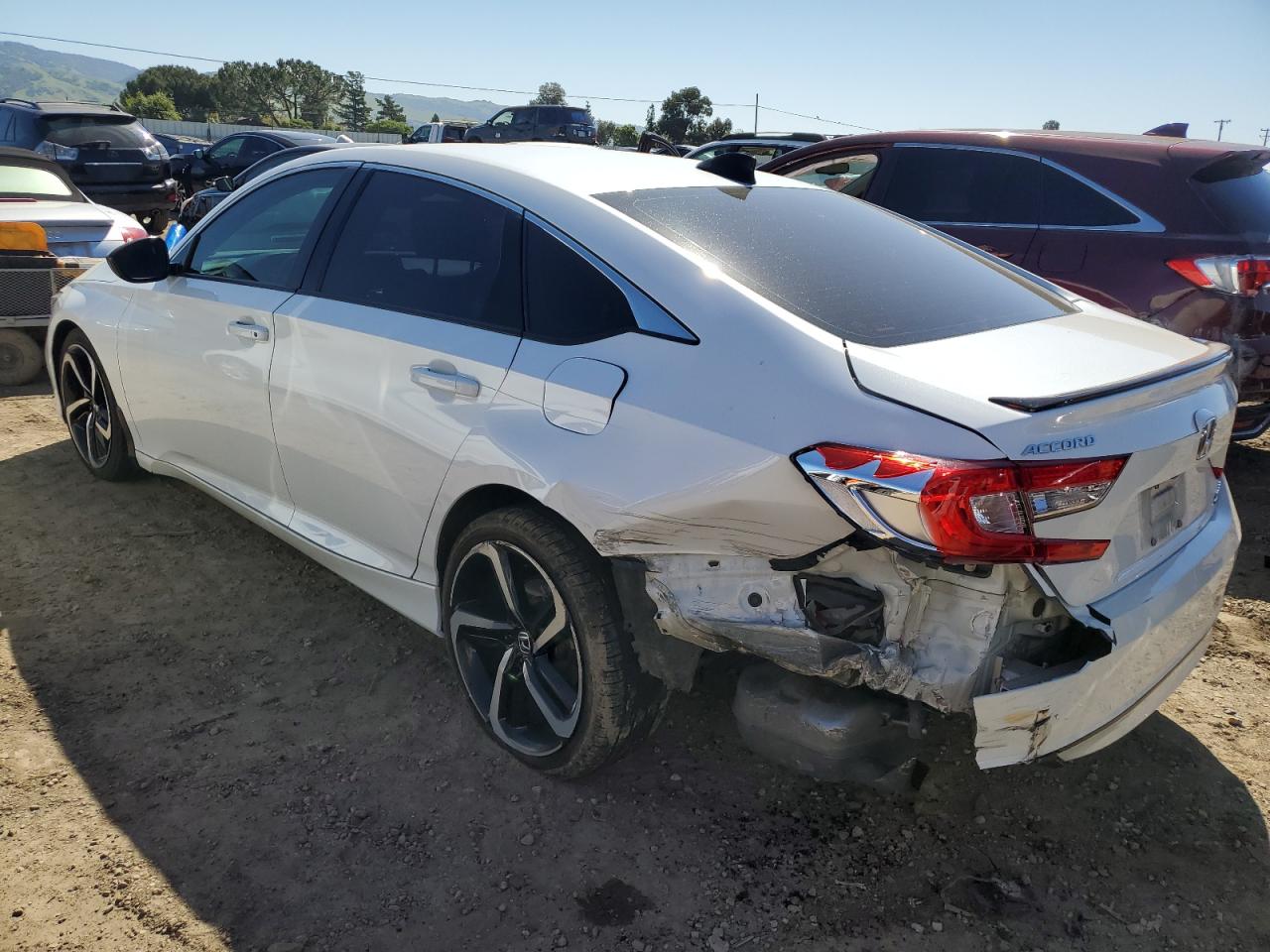 Photo 1 VIN: 1HGCV1F46MA009589 - HONDA ACCORD 