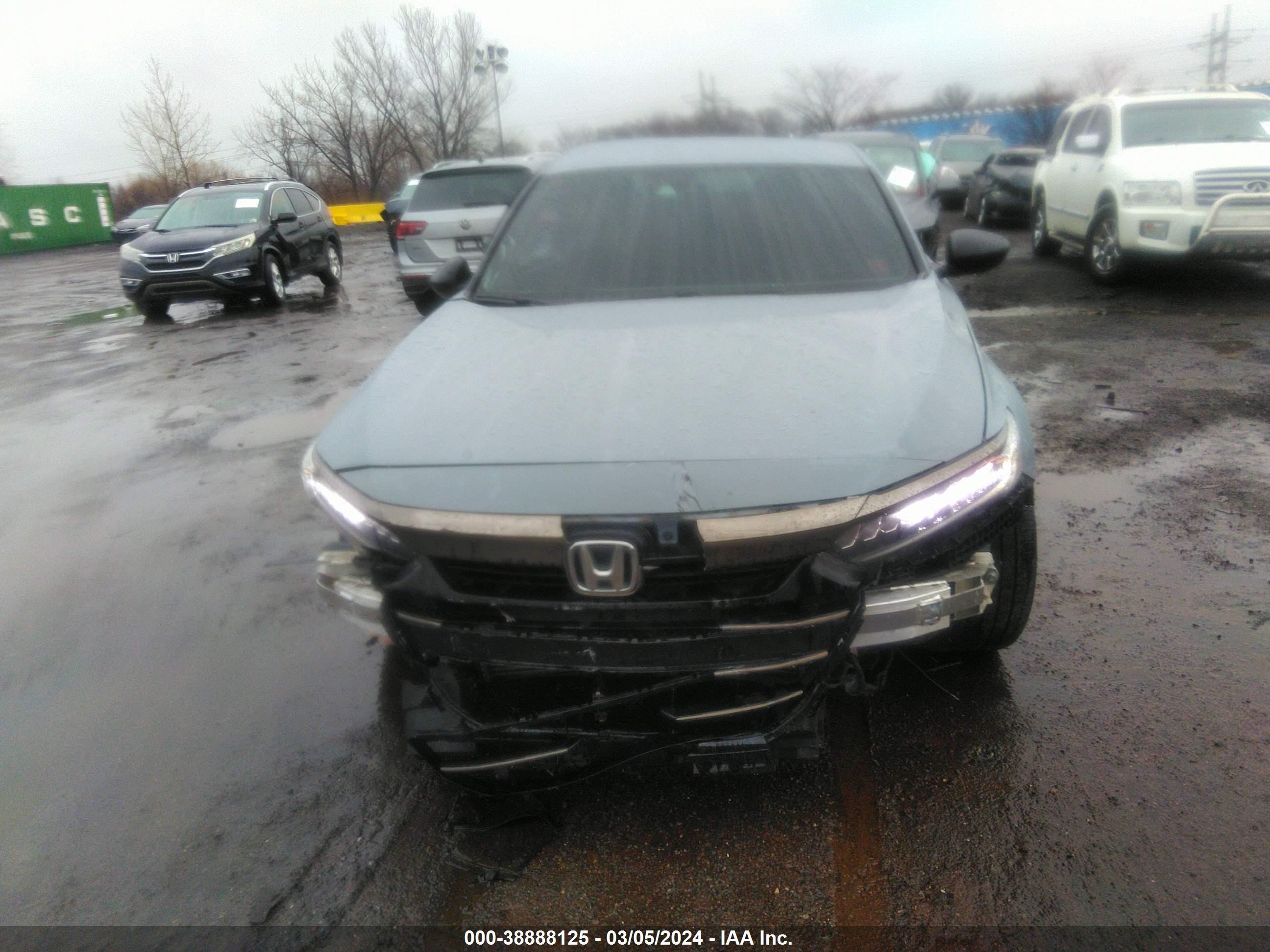 Photo 10 VIN: 1HGCV1F46MA113368 - HONDA ACCORD 