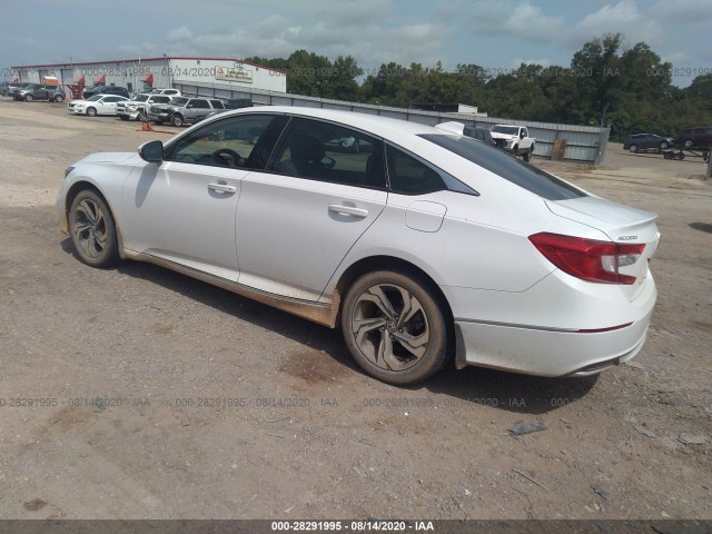 Photo 2 VIN: 1HGCV1F47JA002419 - HONDA ACCORD SEDAN 