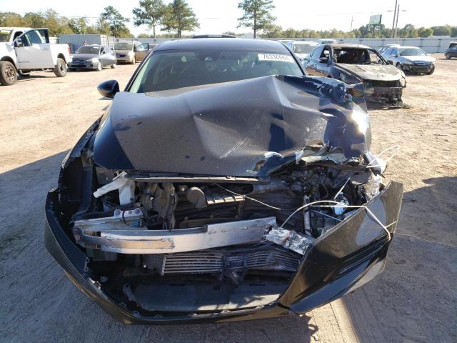 Photo 4 VIN: 1HGCV1F47JA200031 - HONDA ACCORD EX 