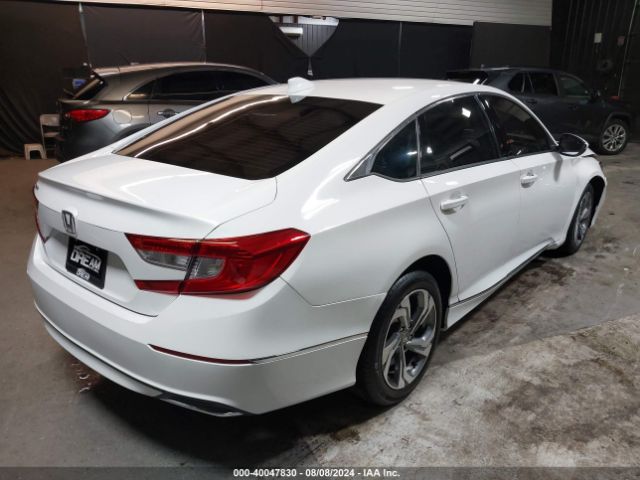 Photo 3 VIN: 1HGCV1F47LA070786 - HONDA ACCORD 