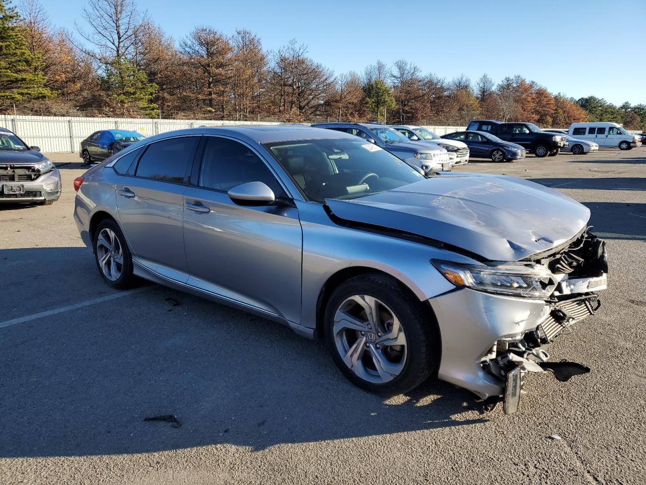 Photo 3 VIN: 1HGCV1F47LA122501 - HONDA ACCORD 