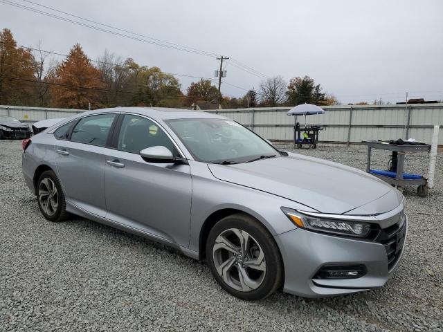 Photo 3 VIN: 1HGCV1F47LA132364 - HONDA ACCORD 