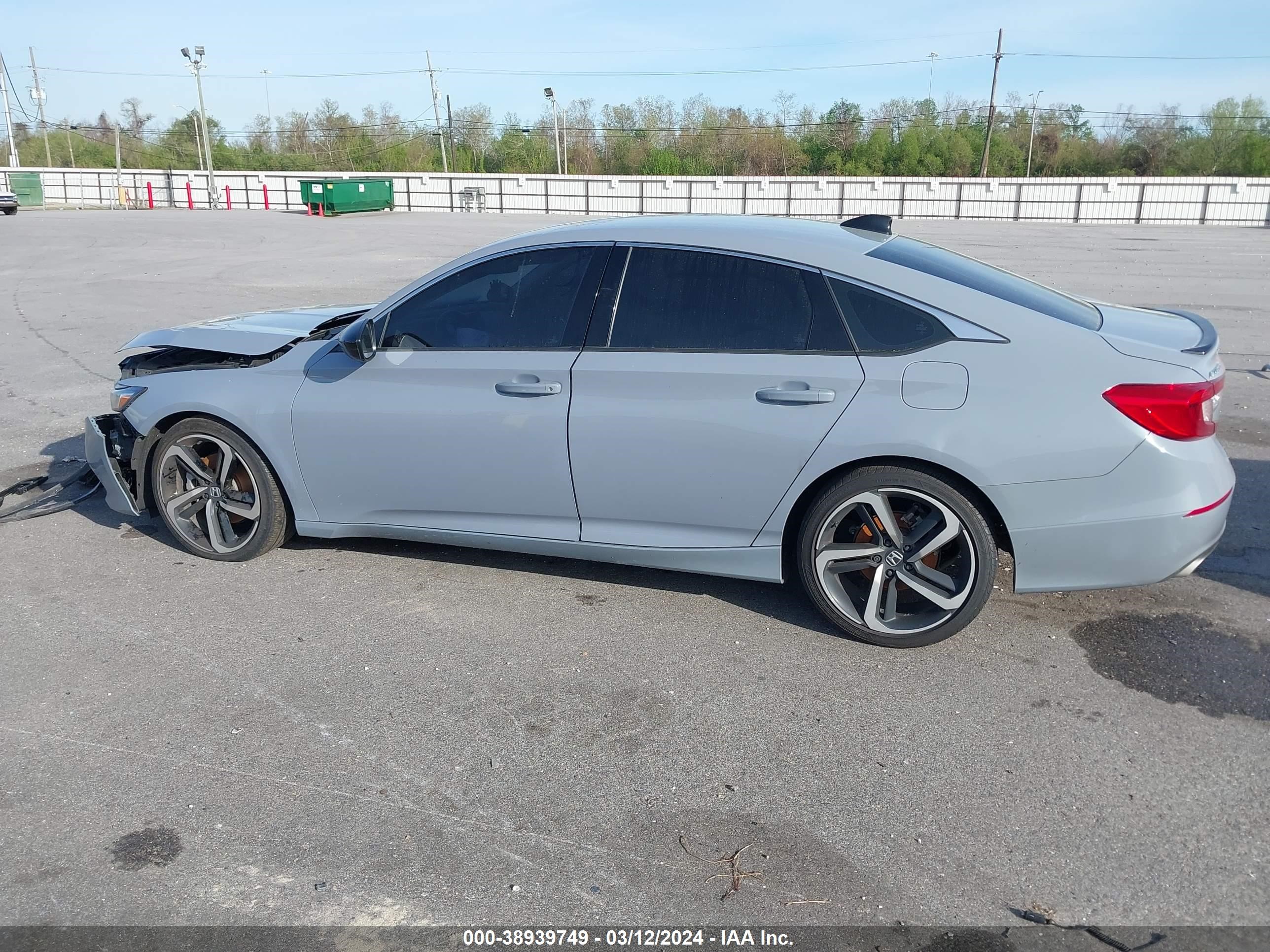 Photo 13 VIN: 1HGCV1F47MA077660 - HONDA ACCORD 