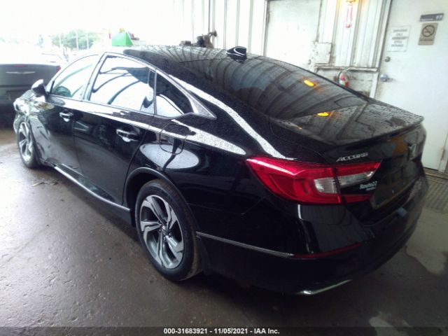 Photo 2 VIN: 1HGCV1F48JA210910 - HONDA ACCORD SEDAN 