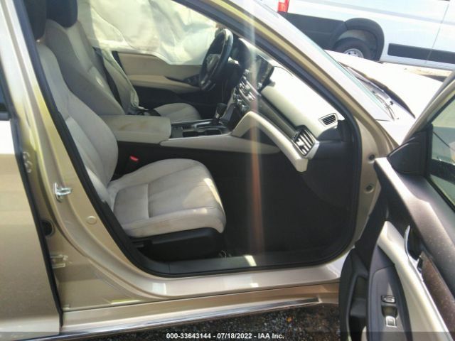 Photo 4 VIN: 1HGCV1F48JA238318 - HONDA ACCORD SEDAN 