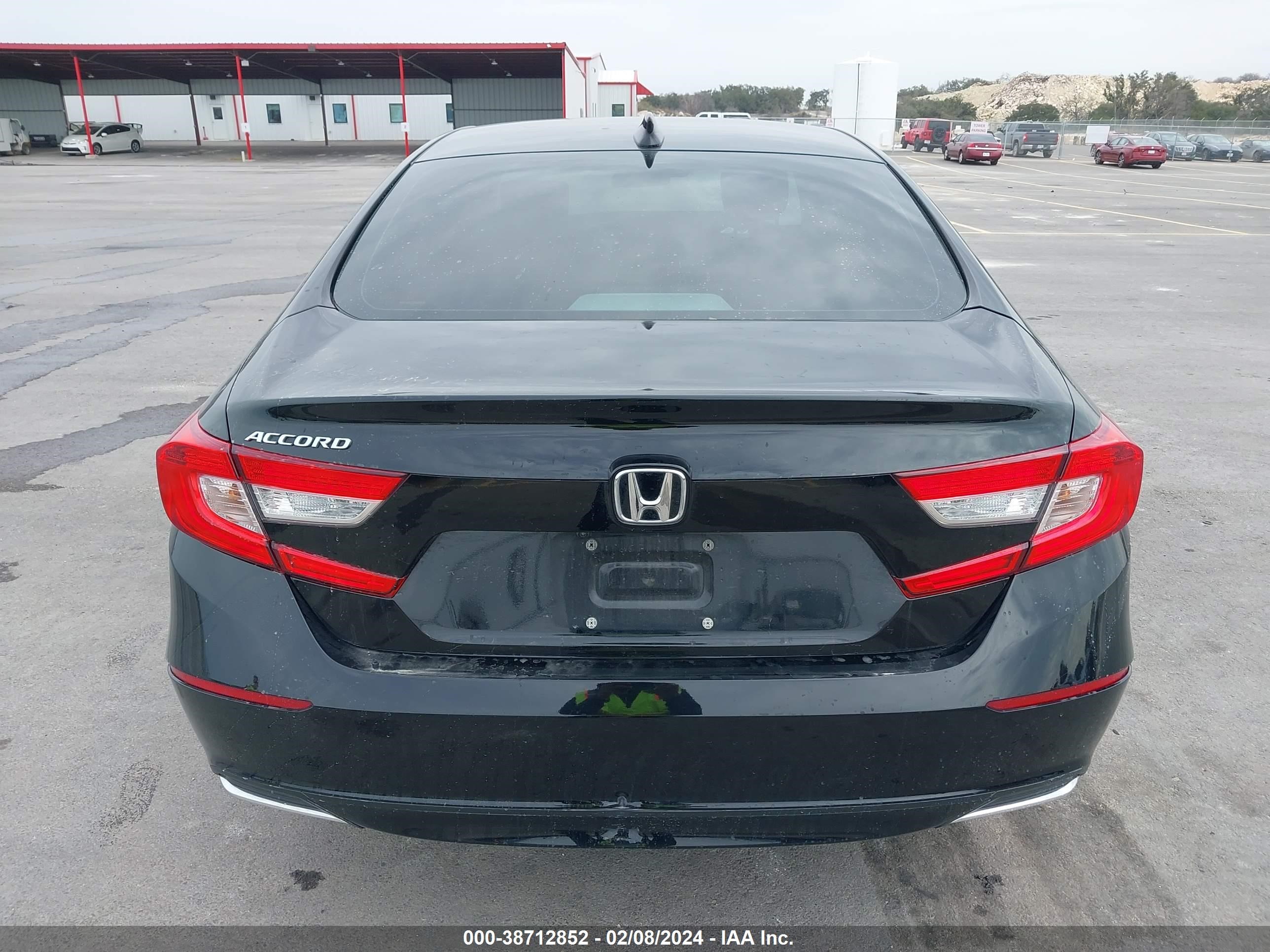 Photo 15 VIN: 1HGCV1F48LA138089 - HONDA ACCORD 