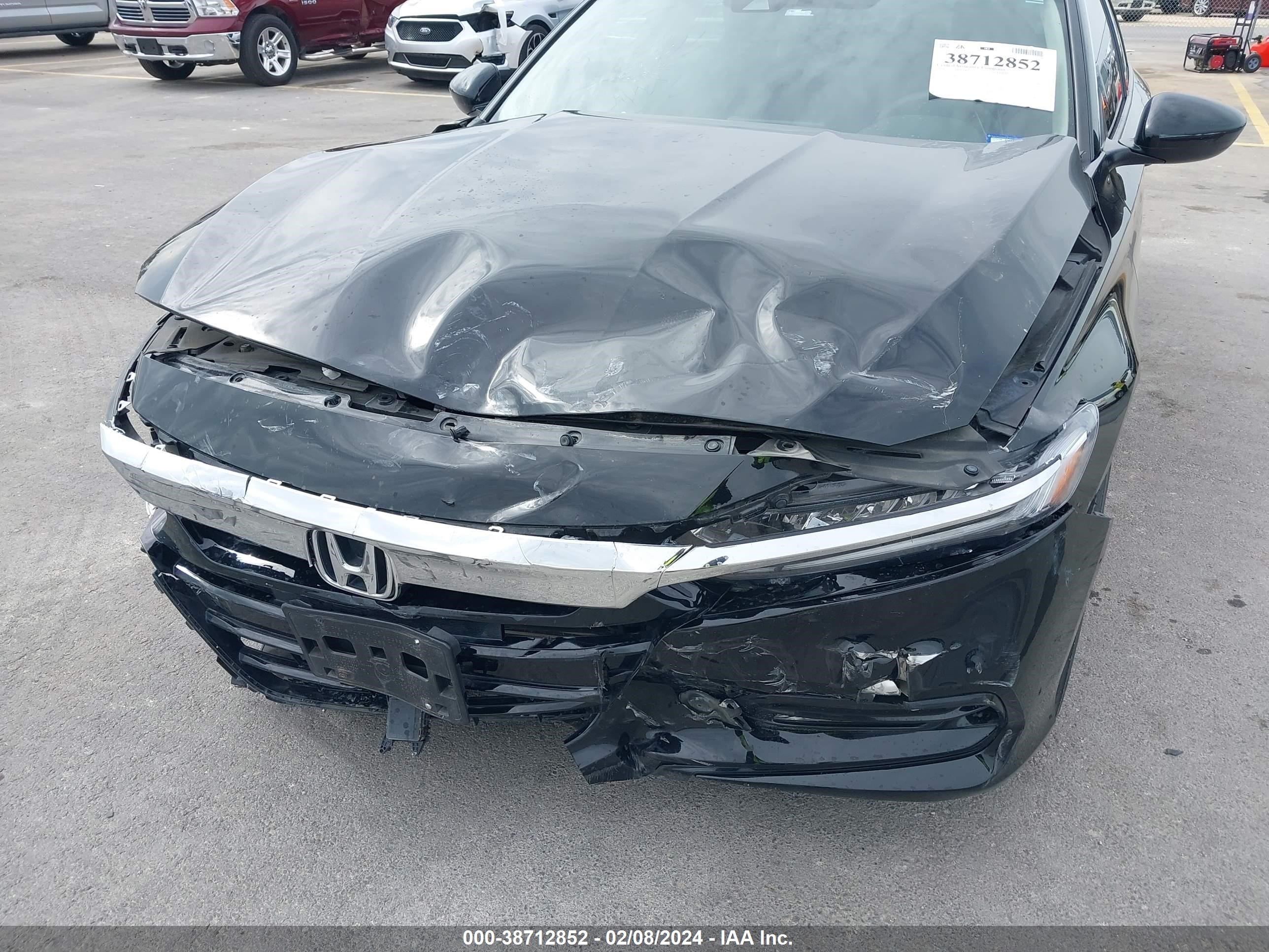 Photo 5 VIN: 1HGCV1F48LA138089 - HONDA ACCORD 