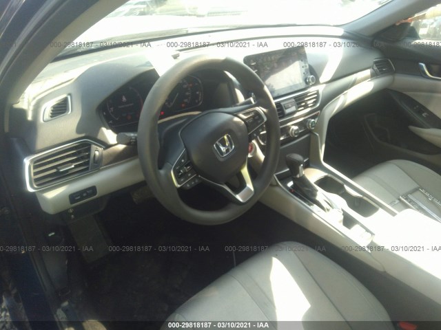 Photo 4 VIN: 1HGCV1F49KA160164 - HONDA ACCORD SEDAN 