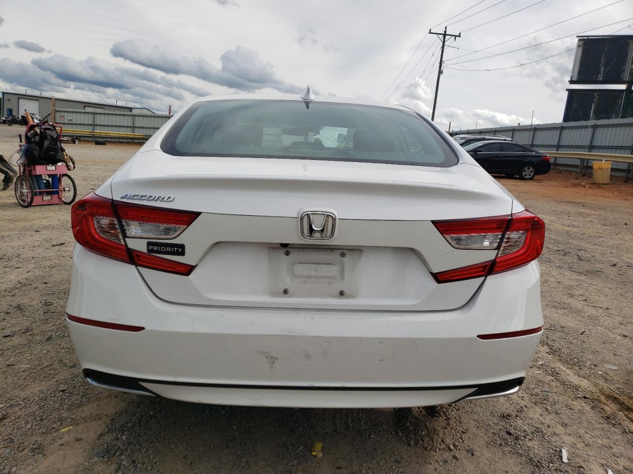 Photo 5 VIN: 1HGCV1F49LA059935 - HONDA ACCORD 