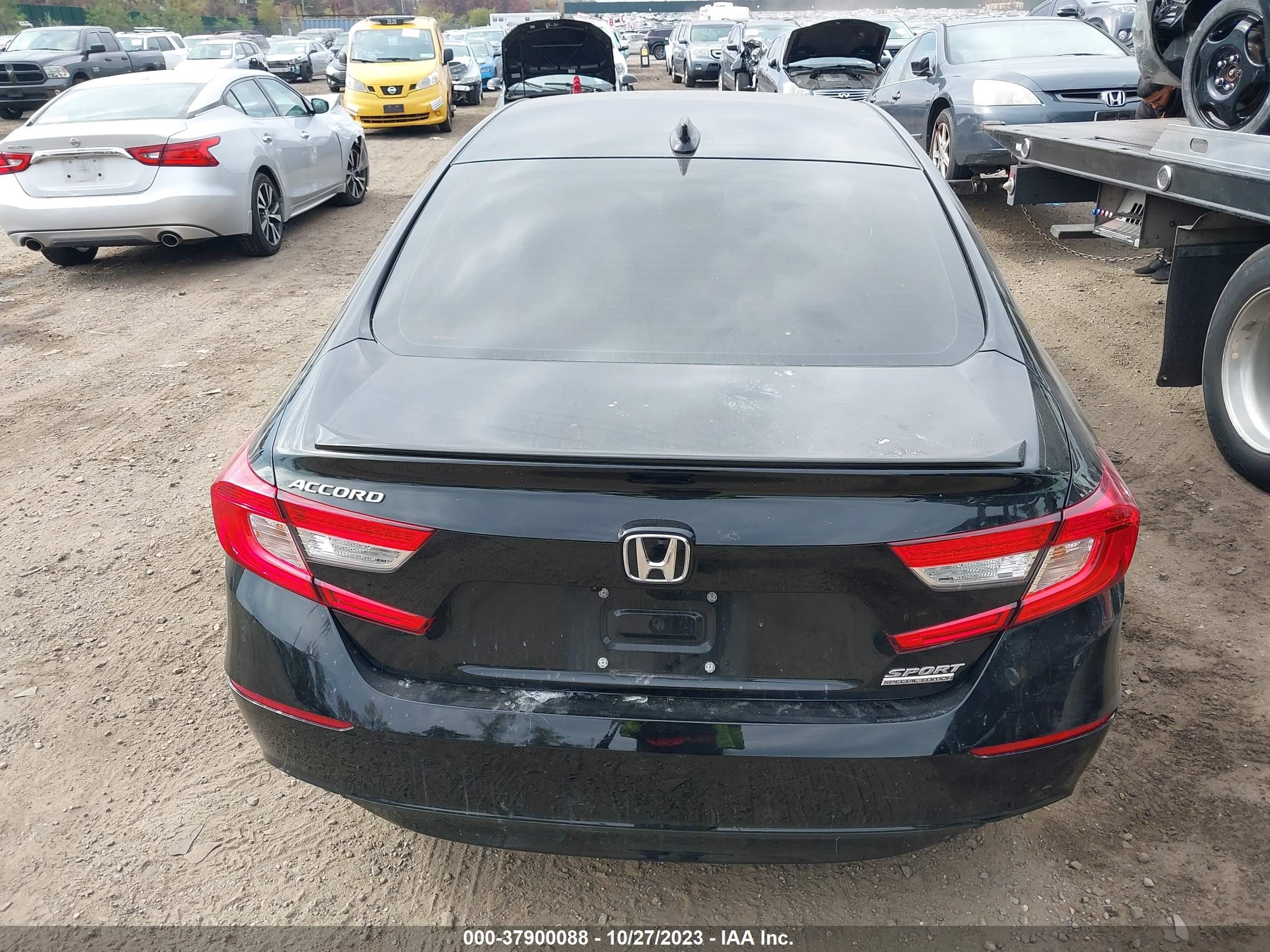 Photo 15 VIN: 1HGCV1F49NA000046 - HONDA ACCORD 