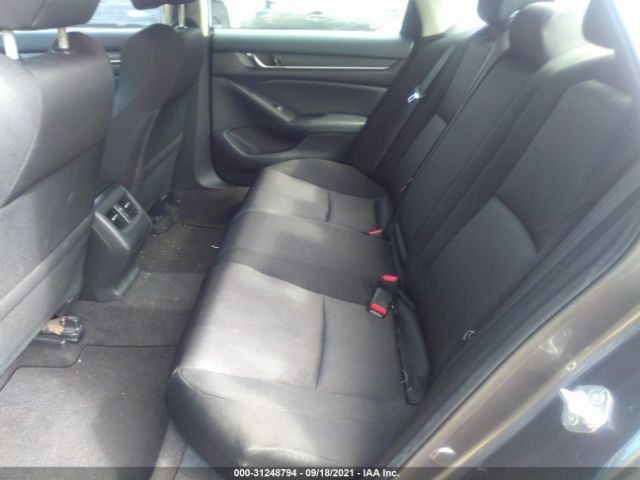 Photo 7 VIN: 1HGCV1F4XJA053946 - HONDA ACCORD SEDAN 