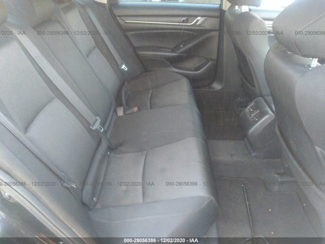 Photo 7 VIN: 1HGCV1F4XJA058676 - HONDA ACCORD SEDAN 