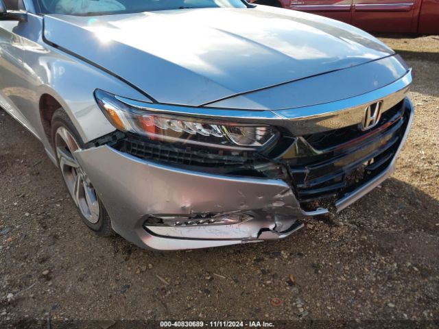 Photo 5 VIN: 1HGCV1F4XJA164948 - HONDA ACCORD 