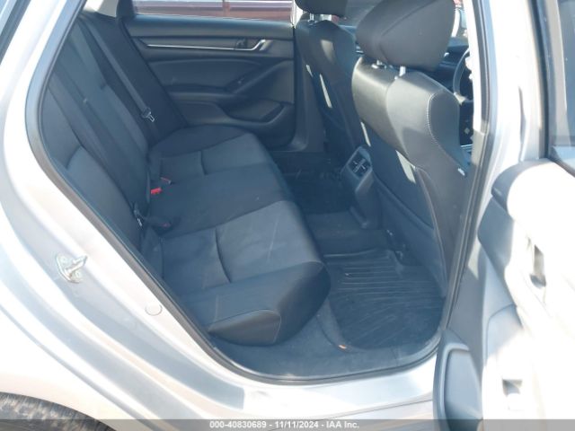 Photo 7 VIN: 1HGCV1F4XJA164948 - HONDA ACCORD 