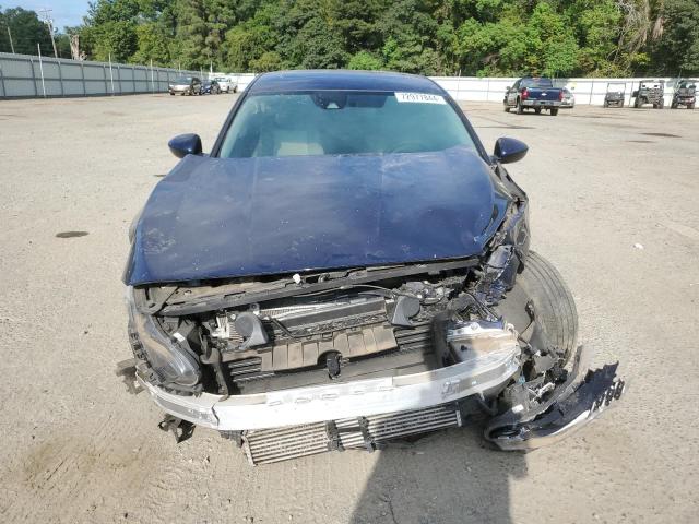 Photo 4 VIN: 1HGCV1F4XKA110437 - HONDA ACCORD EX 