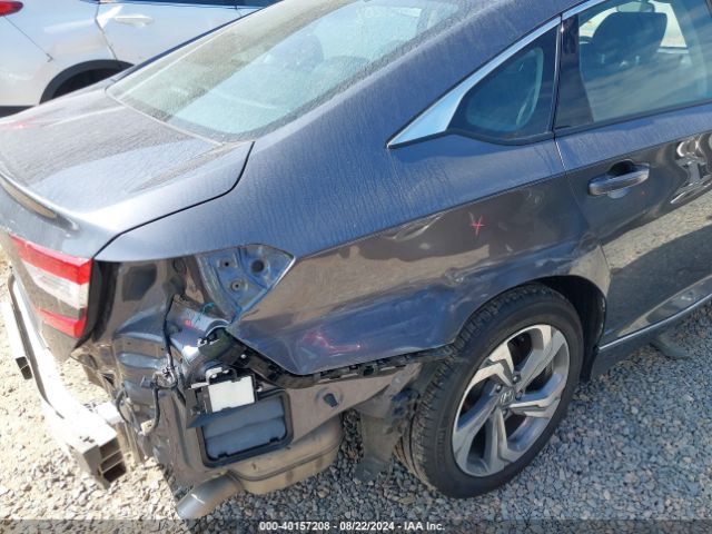 Photo 5 VIN: 1HGCV1F4XKA117887 - HONDA ACCORD 