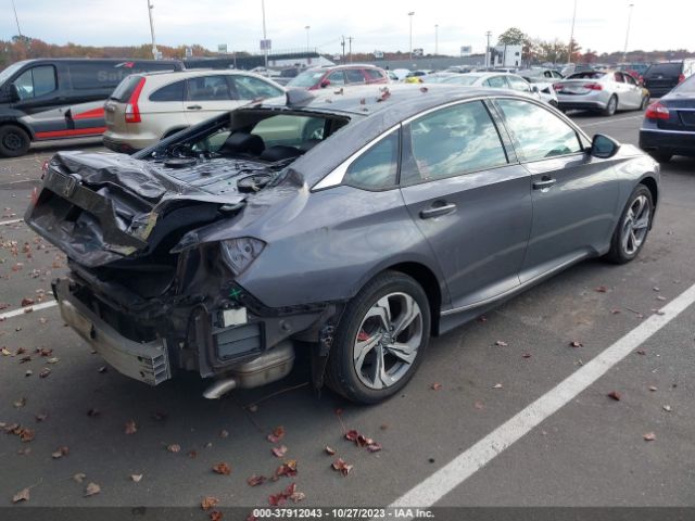 Photo 3 VIN: 1HGCV1F4XLA018715 - HONDA ACCORD 