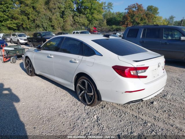 Photo 2 VIN: 1HGCV1F4XMA014195 - HONDA ACCORD 