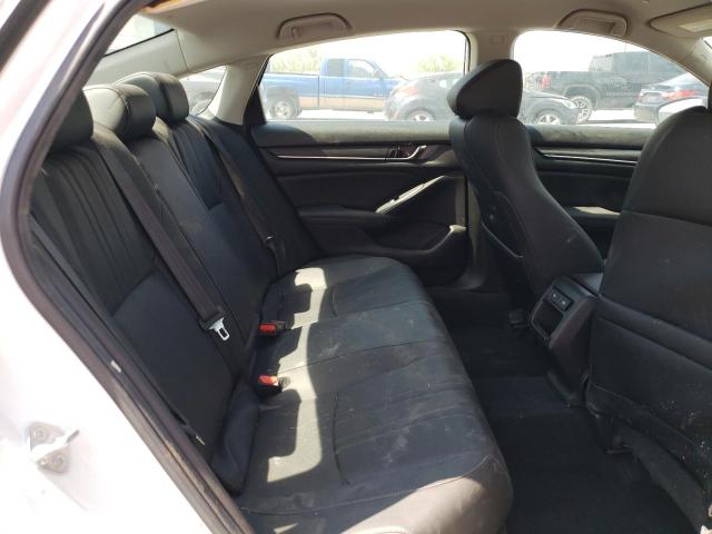 Photo 9 VIN: 1HGCV1F4XMA023401 - HONDA ACCORD 