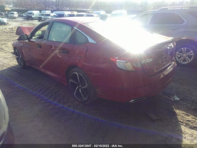 Photo 2 VIN: 1HGCV1F4XMA027495 - HONDA ACCORD SEDAN 