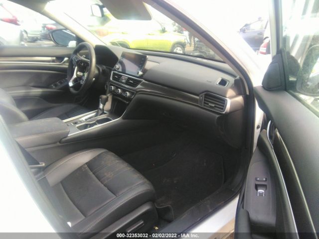 Photo 4 VIN: 1HGCV1F4XMA091780 - HONDA ACCORD SEDAN 