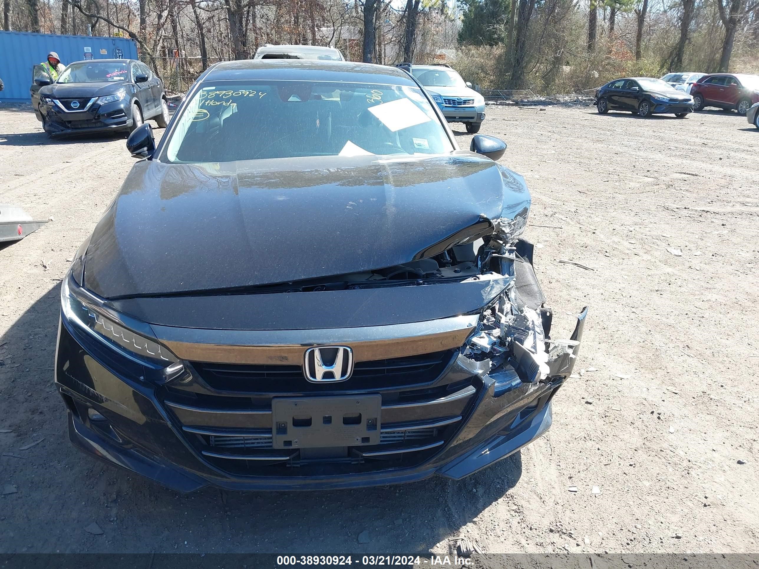 Photo 11 VIN: 1HGCV1F4XMA118928 - HONDA ACCORD 