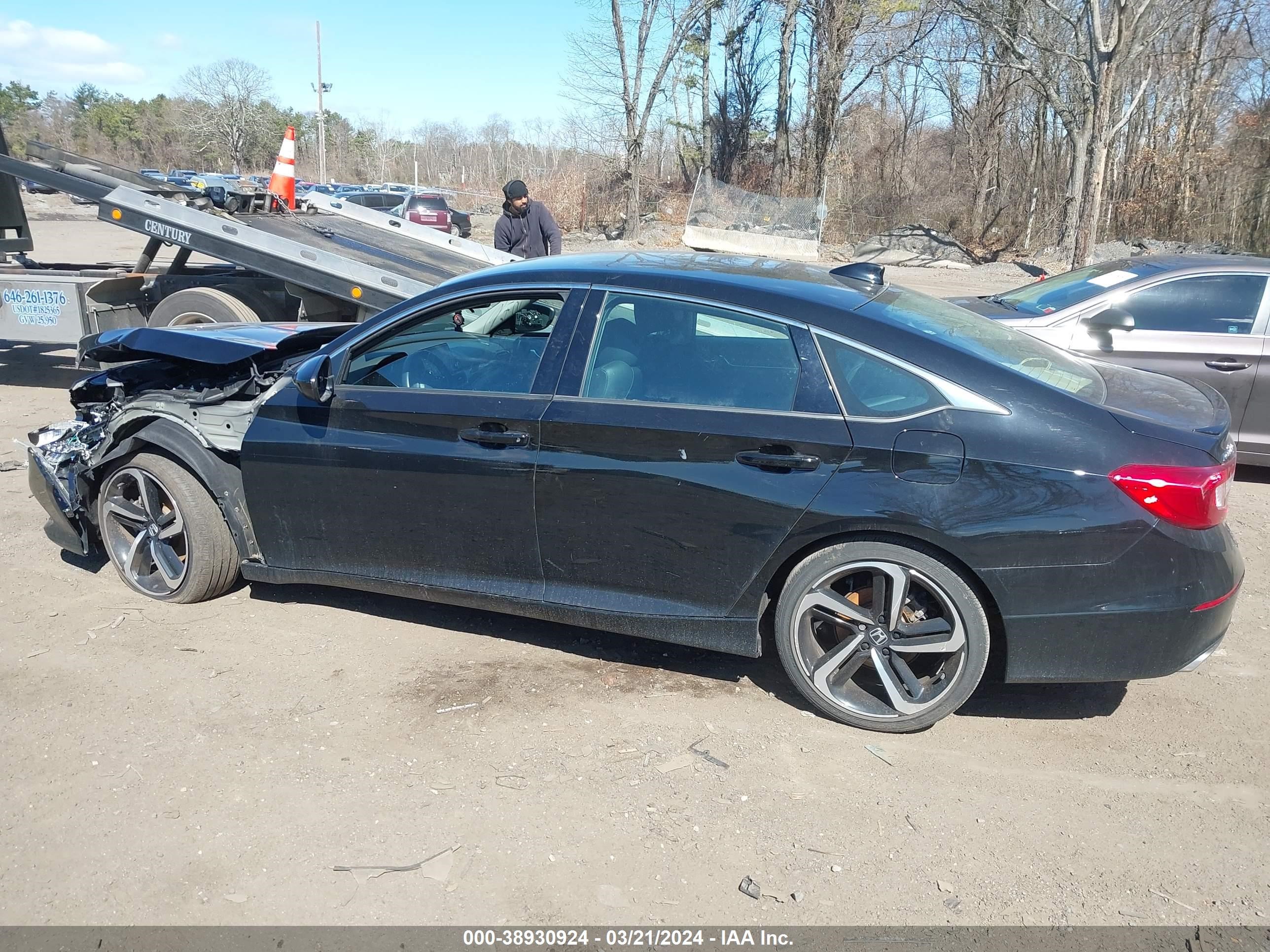 Photo 13 VIN: 1HGCV1F4XMA118928 - HONDA ACCORD 