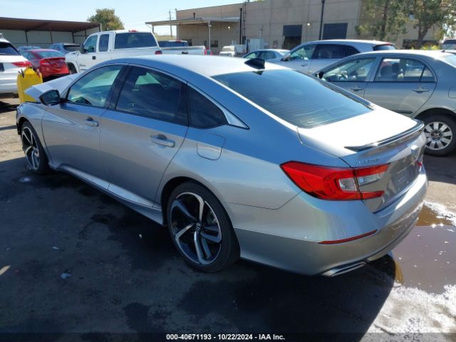 Photo 2 VIN: 1HGCV1F4XNA017437 - HONDA ACCORD 