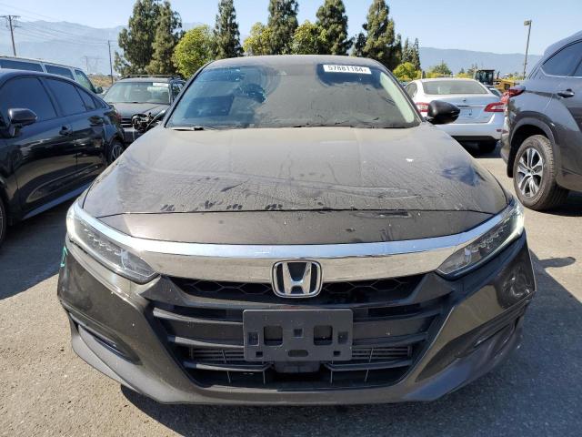 Photo 4 VIN: 1HGCV1F50JA057254 - HONDA ACCORD 