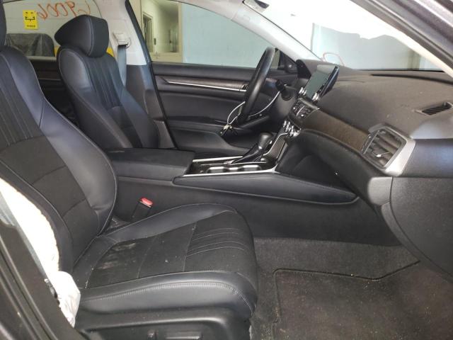 Photo 4 VIN: 1HGCV1F50JA117002 - HONDA ACCORD EXL 