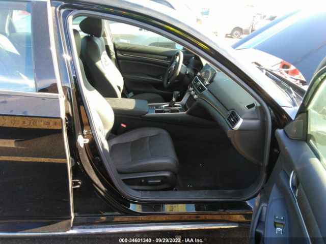 Photo 4 VIN: 1HGCV1F50MA069327 - HONDA ACCORD SEDAN 