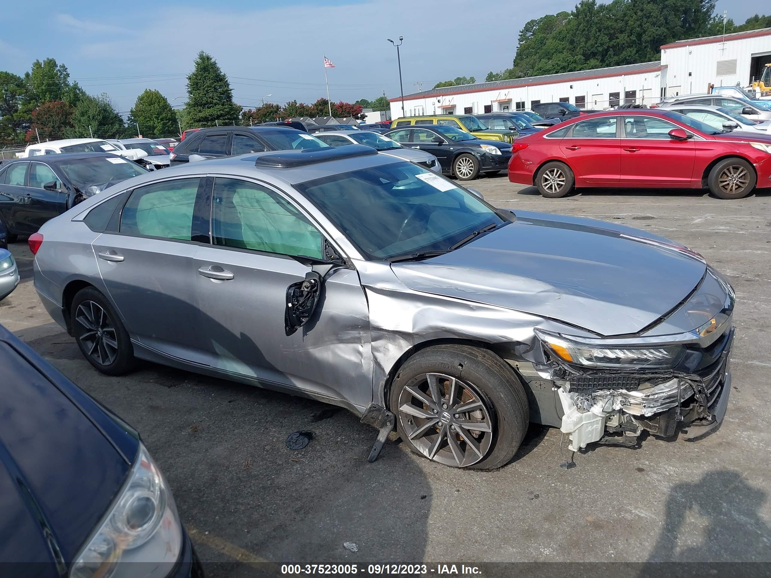 Photo 13 VIN: 1HGCV1F50MA122124 - HONDA ACCORD 