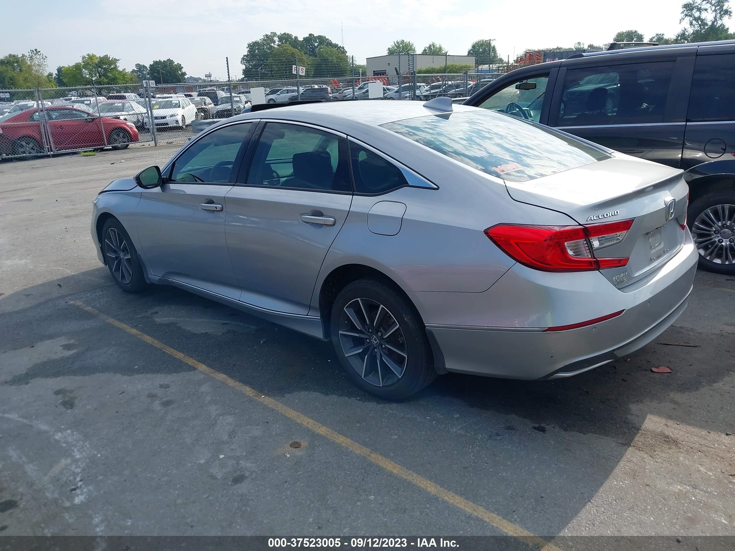 Photo 2 VIN: 1HGCV1F50MA122124 - HONDA ACCORD 