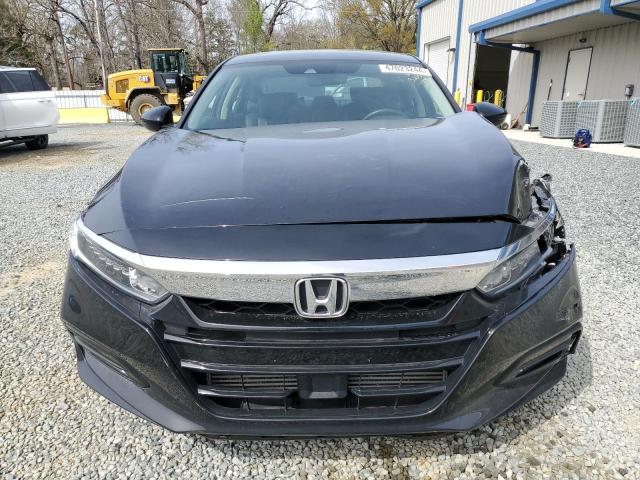 Photo 4 VIN: 1HGCV1F51KA090040 - HONDA ACCORD 