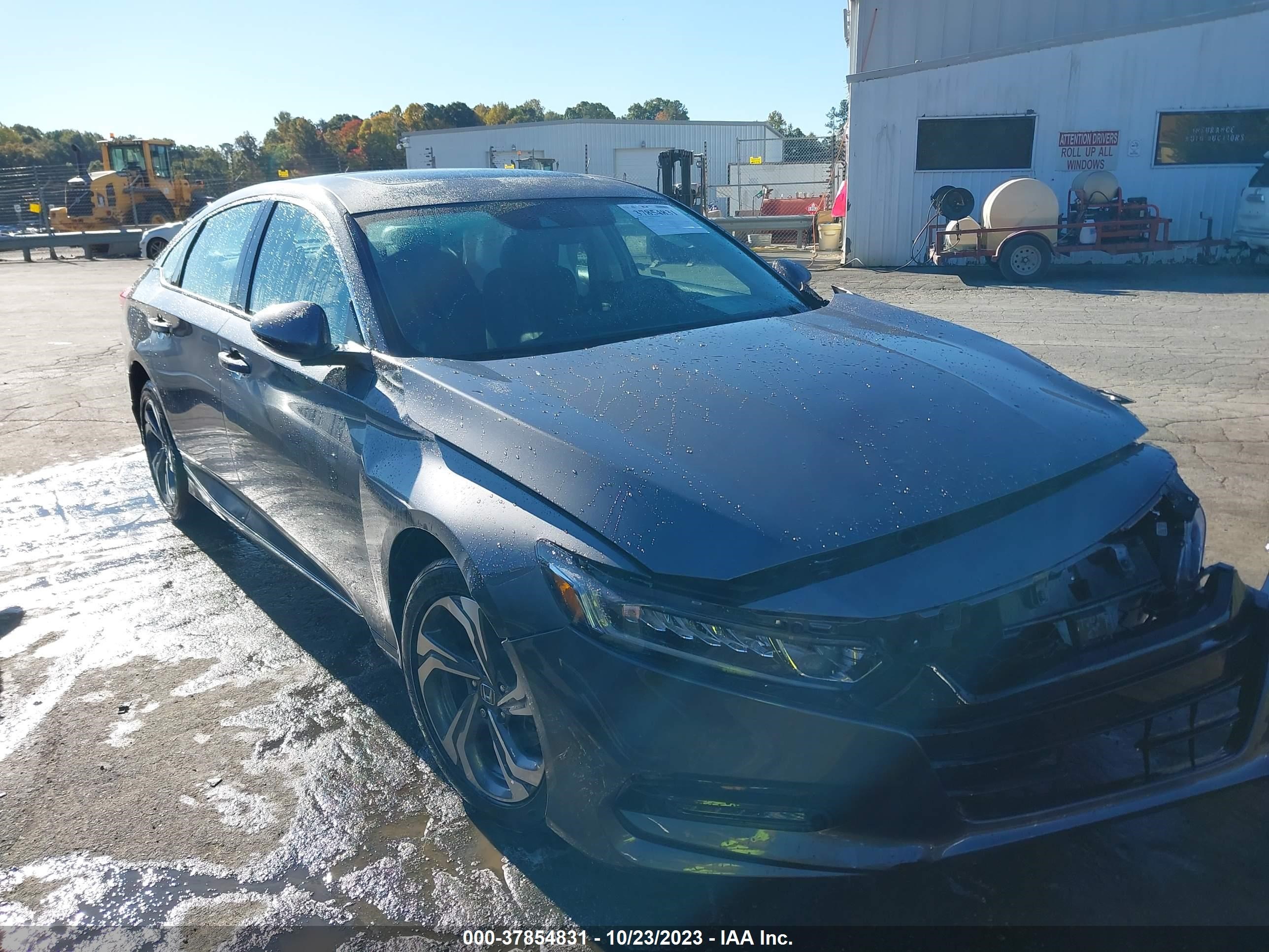 Photo 0 VIN: 1HGCV1F51LA092128 - HONDA ACCORD 