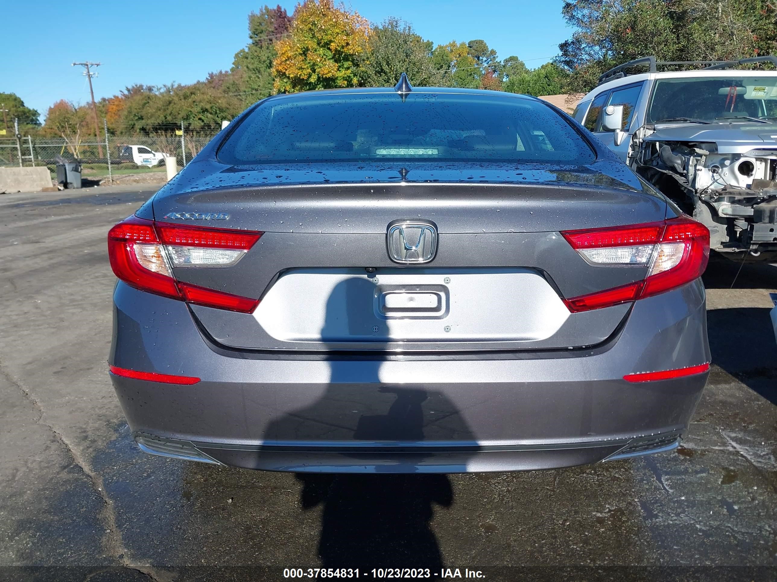 Photo 15 VIN: 1HGCV1F51LA092128 - HONDA ACCORD 