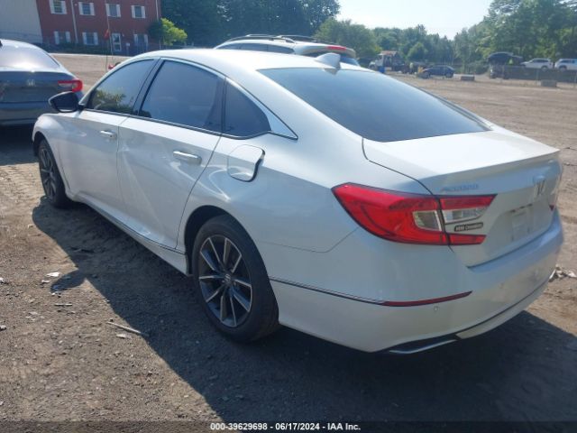 Photo 2 VIN: 1HGCV1F51MA101363 - HONDA ACCORD 